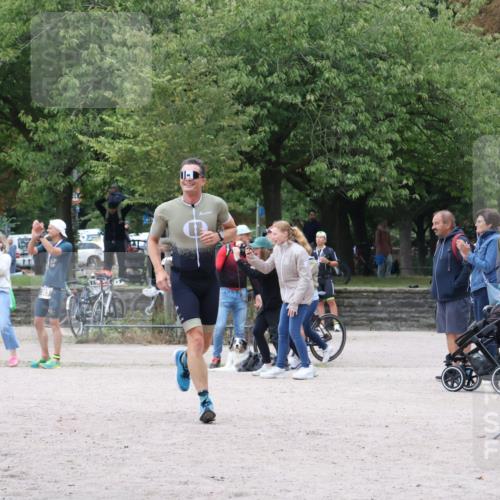 14.09.2025 - Stadtparktriathlon Strokosch-Dieckow http://msf.ph/oto/8883376 14.09.2025 10:07:38 Ziel 338, 473 meine-sportfotos.de