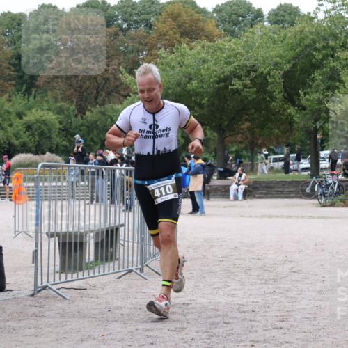14.09.2025 - Stadtparktriathlon Strokosch-Dieckow http://msf.ph/oto/8883419 14.09.2025 10:08:24 Ziel 410 meine-sportfotos.de