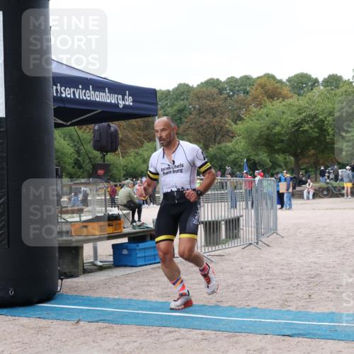 14.09.2025 - Stadtparktriathlon Strokosch-Dieckow http://msf.ph/oto/8883491 14.09.2025 10:10:10 Ziel 406, 460 meine-sportfotos.de