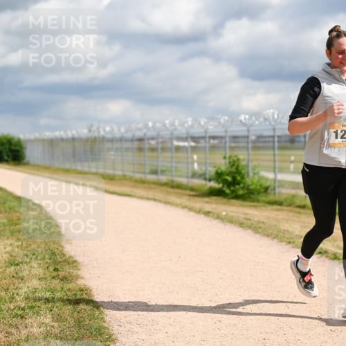 14.09.2025 - Airport Race Dr. Thomas Lammeyer http://msf.ph/oto/8883513 14.09.2025 12:37:27 Laufen 1252 meine-sportfotos.de