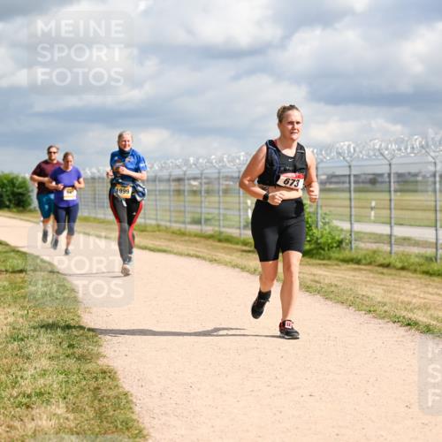 14.09.2025 - Airport Race Dr. Thomas Lammeyer http://msf.ph/oto/8883567 14.09.2025 12:37:44 Laufen 1999, 673 meine-sportfotos.de
