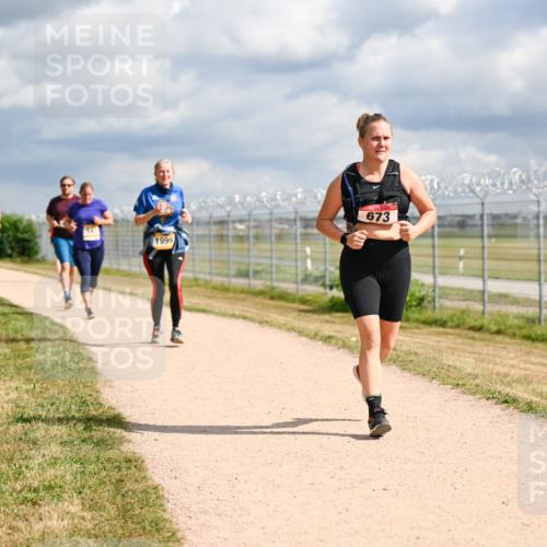 14.09.2025 - Airport Race Dr. Thomas Lammeyer http://msf.ph/oto/8883572 14.09.2025 12:37:44 Laufen 673, 1999 meine-sportfotos.de