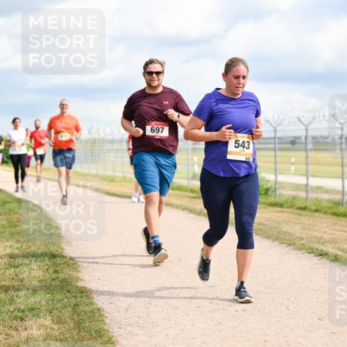 14.09.2025 - Airport Race Dr. Thomas Lammeyer http://msf.ph/oto/8883647 14.09.2025 12:37:50 Laufen 697, 543, 543 meine-sportfotos.de