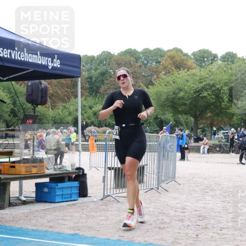 14.09.2025 - Stadtparktriathlon Strokosch-Dieckow http://msf.ph/oto/8883648 14.09.2025 10:15:33 Ziel 501 meine-sportfotos.de