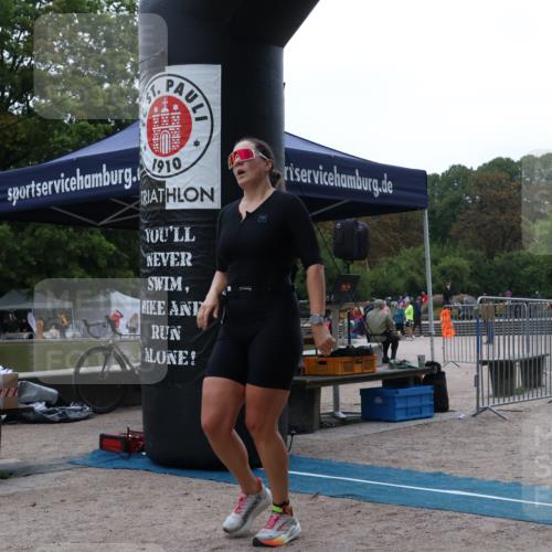 14.09.2025 - Stadtparktriathlon Strokosch-Dieckow http://msf.ph/oto/8883657 14.09.2025 10:15:34 Ziel 501 meine-sportfotos.de