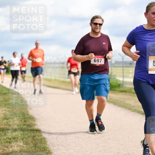 14.09.2025 - Airport Race Dr. Thomas Lammeyer http://msf.ph/oto/8883661 14.09.2025 12:37:51 Laufen 697, 543, 543 meine-sportfotos.de