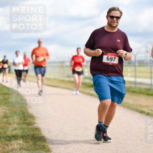 14.09.2025 - Airport Race Dr. Thomas Lammeyer http://msf.ph/oto/8883669 14.09.2025 12:37:51 Laufen 697 meine-sportfotos.de