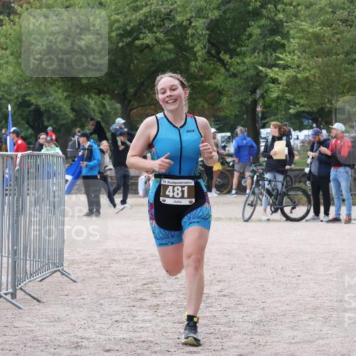 14.09.2025 - Stadtparktriathlon Strokosch-Dieckow http://msf.ph/oto/8883697 14.09.2025 10:16:45 Ziel 481 meine-sportfotos.de