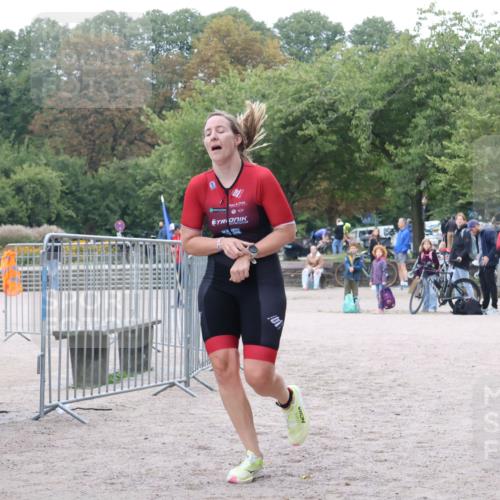14.09.2025 - Stadtparktriathlon Strokosch-Dieckow http://msf.ph/oto/8883828 14.09.2025 10:18:34 Ziel 395, 464, 482 meine-sportfotos.de