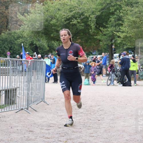 14.09.2025 - Stadtparktriathlon Strokosch-Dieckow http://msf.ph/oto/8883846 14.09.2025 10:18:59 Ziel 454 meine-sportfotos.de