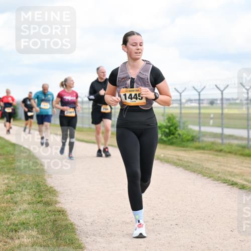 14.09.2025 - Airport Race Dr. Thomas Lammeyer http://msf.ph/oto/8883906 14.09.2025 12:38:11 Laufen 20, 1445 meine-sportfotos.de