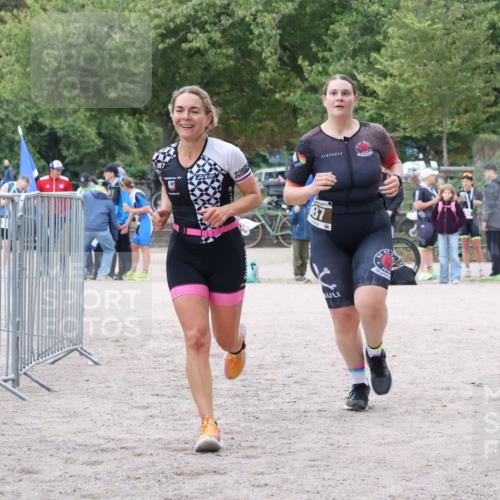 14.09.2025 - Stadtparktriathlon Strokosch-Dieckow http://msf.ph/oto/8883907 14.09.2025 10:20:49 Ziel 387, 439, 455 meine-sportfotos.de