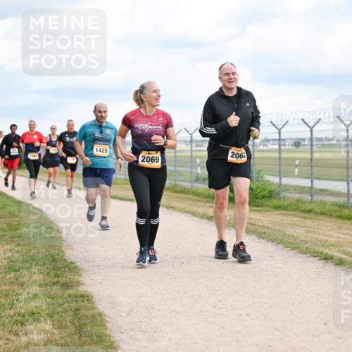 14.09.2025 - Airport Race Dr. Thomas Lammeyer http://msf.ph/oto/8883933 14.09.2025 12:38:13 Laufen 1429, 2069, 2062 meine-sportfotos.de