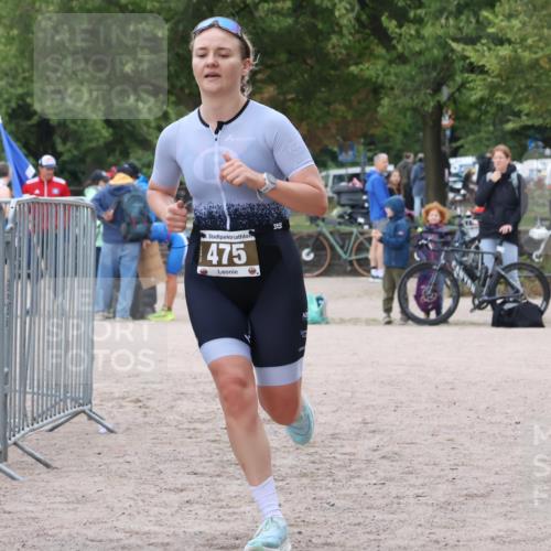 14.09.2025 - Stadtparktriathlon Strokosch-Dieckow http://msf.ph/oto/8883935 14.09.2025 10:20:59 Ziel 455, 475 meine-sportfotos.de