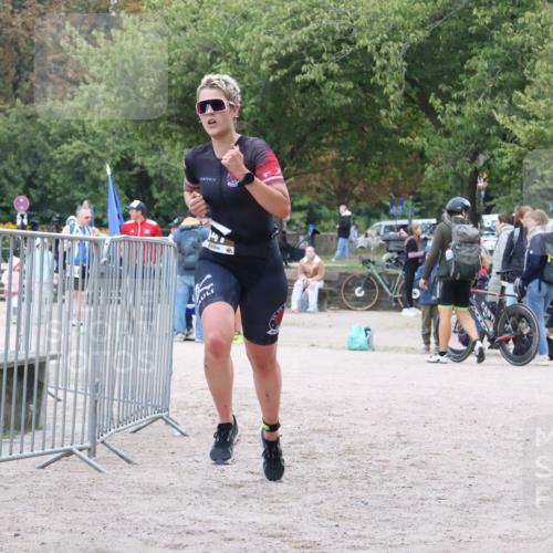 14.09.2025 - Stadtparktriathlon Strokosch-Dieckow http://msf.ph/oto/8883950 14.09.2025 10:21:20 Ziel 447 meine-sportfotos.de