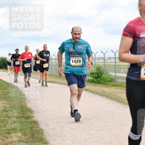 14.09.2025 - Airport Race Dr. Thomas Lammeyer http://msf.ph/oto/8883966 14.09.2025 12:38:16 Laufen 1154, 1429, 2069 meine-sportfotos.de