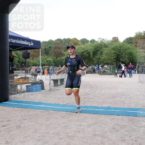 14.09.2025 - Stadtparktriathlon Strokosch-Dieckow http://msf.ph/oto/8884001 14.09.2025 10:21:58 Ziel 472, 483, 495 meine-sportfotos.de