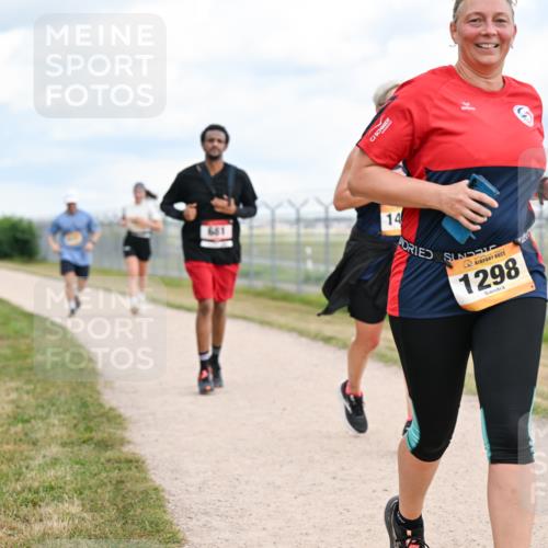 14.09.2025 - Airport Race Dr. Thomas Lammeyer http://msf.ph/oto/8884029 14.09.2025 12:38:21 Laufen 14, 1298 meine-sportfotos.de