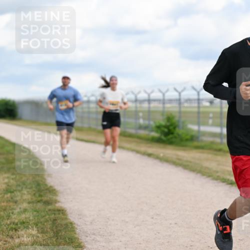 14.09.2025 - Airport Race Dr. Thomas Lammeyer http://msf.ph/oto/8884070 14.09.2025 12:38:24 Laufen 681, 681 meine-sportfotos.de
