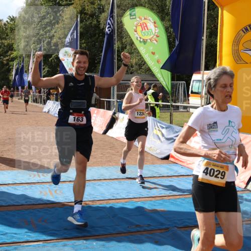 14.09.2025 - Airport Race Strokosch-Dieckow http://msf.ph/oto/8884080 14.09.2025 12:47:25 Ziel 163, 580, 1041, 1092, 1224, 1333, 1874, 1925, 4029, 4119, 4123 meine-sportfotos.de