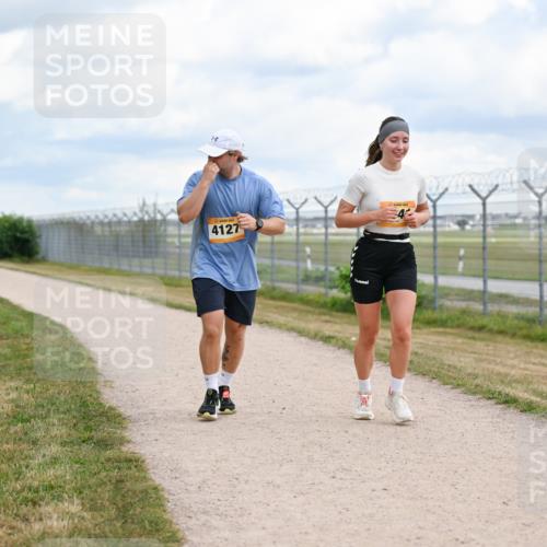 14.09.2025 - Airport Race Dr. Thomas Lammeyer http://msf.ph/oto/8884083 14.09.2025 12:38:26 Laufen 4127 meine-sportfotos.de