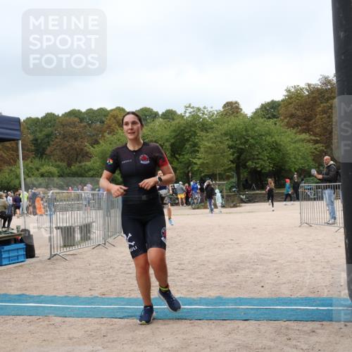 14.09.2025 - Stadtparktriathlon Strokosch-Dieckow http://msf.ph/oto/8884099 14.09.2025 10:25:01 Ziel 448, 459 meine-sportfotos.de
