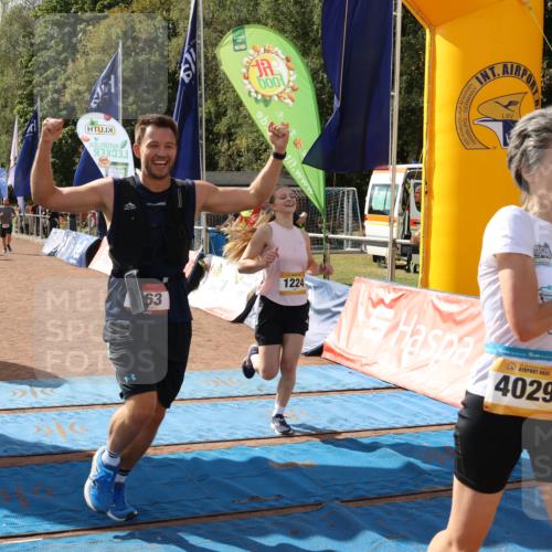 14.09.2025 - Airport Race Strokosch-Dieckow http://msf.ph/oto/8884103 14.09.2025 12:47:25 Ziel 163, 580, 1041, 1092, 1224, 1333, 1874, 1925, 4029, 4119, 4123 meine-sportfotos.de