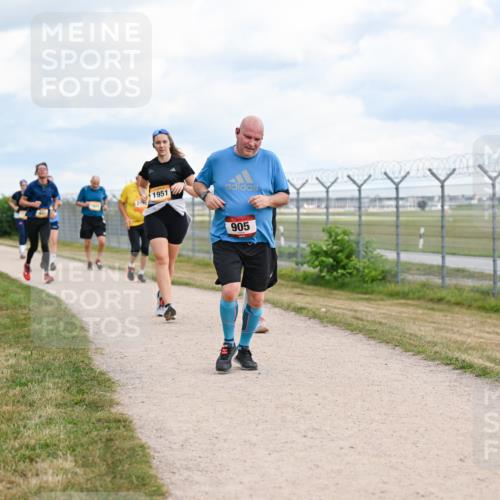 14.09.2025 - Airport Race Dr. Thomas Lammeyer http://msf.ph/oto/8884117 14.09.2025 12:38:37 Laufen 1951, 905 meine-sportfotos.de
