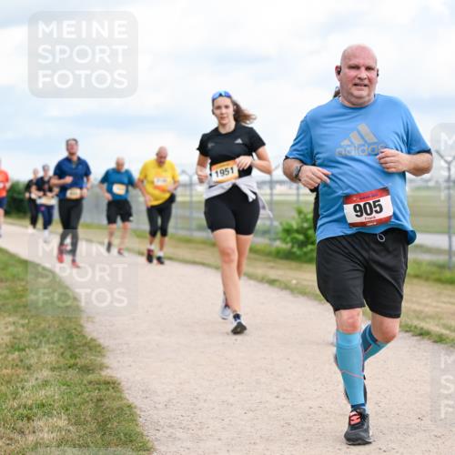 14.09.2025 - Airport Race Dr. Thomas Lammeyer http://msf.ph/oto/8884144 14.09.2025 12:38:39 Laufen 1951, 905 meine-sportfotos.de