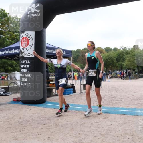 14.09.2025 - Stadtparktriathlon Strokosch-Dieckow http://msf.ph/oto/8884150 14.09.2025 10:26:26 Ziel 438, 494 meine-sportfotos.de