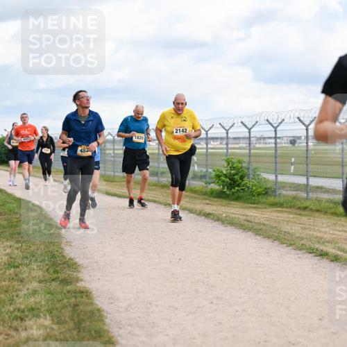 14.09.2025 - Airport Race Dr. Thomas Lammeyer http://msf.ph/oto/8884178 14.09.2025 12:38:42 Laufen 482, 1820, 2142, 951 meine-sportfotos.de