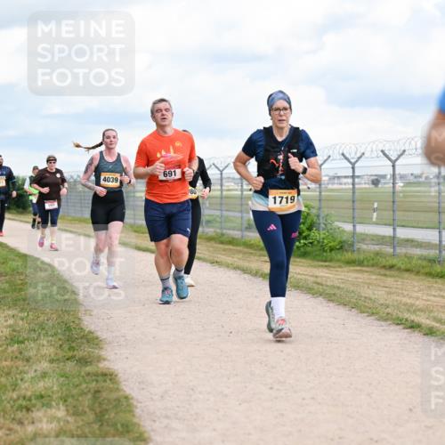 14.09.2025 - Airport Race Dr. Thomas Lammeyer http://msf.ph/oto/8884260 14.09.2025 12:38:48 Laufen 973, 4039, 691, 80, 1719 meine-sportfotos.de