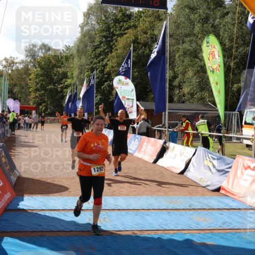 14.09.2025 - Airport Race Strokosch-Dieckow http://msf.ph/oto/8884292 14.09.2025 12:47:55 Ziel 215, 391, 897, 1292, 1441, 1959, 1982 meine-sportfotos.de