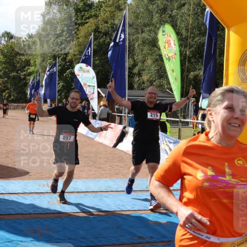 14.09.2025 - Airport Race Strokosch-Dieckow http://msf.ph/oto/8884325 14.09.2025 12:47:57 Ziel 215, 897, 1292, 1441, 1959, 1982 meine-sportfotos.de