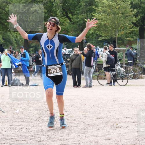 14.09.2025 - Stadtparktriathlon Strokosch-Dieckow http://msf.ph/oto/8884347 14.09.2025 10:32:03 Ziel 458 meine-sportfotos.de
