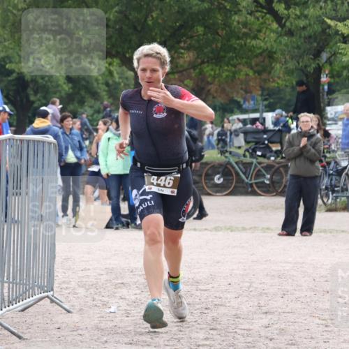 14.09.2025 - Stadtparktriathlon Strokosch-Dieckow http://msf.ph/oto/8884366 14.09.2025 10:33:36 Ziel 446 meine-sportfotos.de