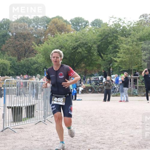 14.09.2025 - Stadtparktriathlon Strokosch-Dieckow http://msf.ph/oto/8884372 14.09.2025 10:33:37 Ziel 446 meine-sportfotos.de