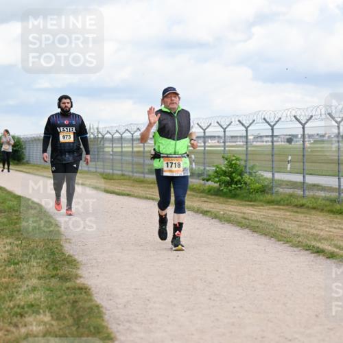 14.09.2025 - Airport Race Dr. Thomas Lammeyer http://msf.ph/oto/8884385 14.09.2025 12:38:57 Laufen 61, 973, 1718, 1718 meine-sportfotos.de