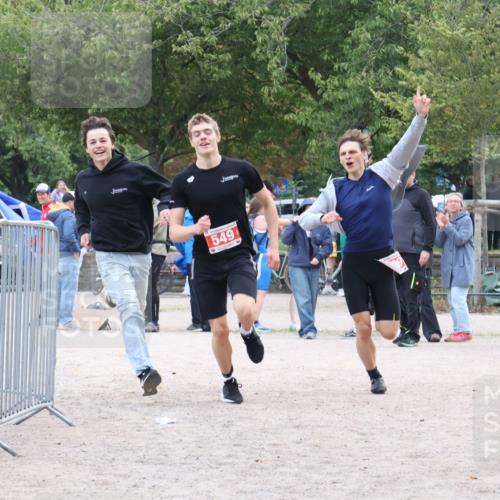 14.09.2025 - Stadtparktriathlon Strokosch-Dieckow http://msf.ph/oto/8884440 14.09.2025 10:38:29 Ziel 549 meine-sportfotos.de