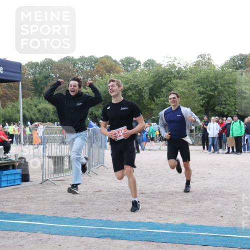 14.09.2025 - Stadtparktriathlon Strokosch-Dieckow http://msf.ph/oto/8884451 14.09.2025 10:38:31 Ziel 549 meine-sportfotos.de