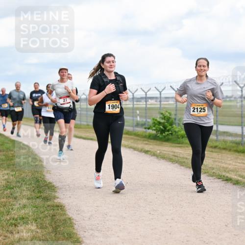 14.09.2025 - Airport Race Dr. Thomas Lammeyer http://msf.ph/oto/8884465 14.09.2025 12:39:11 Laufen 27, 1904, 2125 meine-sportfotos.de