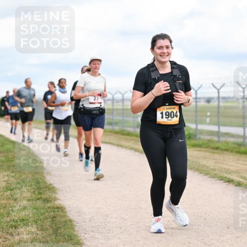 14.09.2025 - Airport Race Dr. Thomas Lammeyer http://msf.ph/oto/8884482 14.09.2025 12:39:12 Laufen 1904, 2125 meine-sportfotos.de