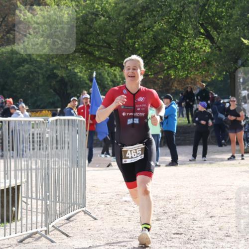 14.09.2025 - Stadtparktriathlon Strokosch-Dieckow http://msf.ph/oto/8884524 14.09.2025 10:41:40 Ziel 465 meine-sportfotos.de