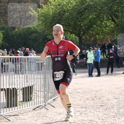 14.09.2025 - Stadtparktriathlon Strokosch-Dieckow http://msf.ph/oto/8884528 14.09.2025 10:41:41 Ziel 465 meine-sportfotos.de