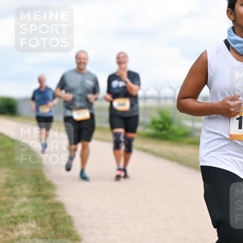 14.09.2025 - Airport Race Dr. Thomas Lammeyer http://msf.ph/oto/8884543 14.09.2025 12:39:17 Laufen 42, 1115 meine-sportfotos.de