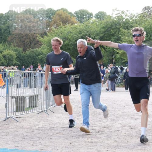 14.09.2025 - Stadtparktriathlon Strokosch-Dieckow http://msf.ph/oto/8884595 14.09.2025 10:46:58 Ziel 563 meine-sportfotos.de