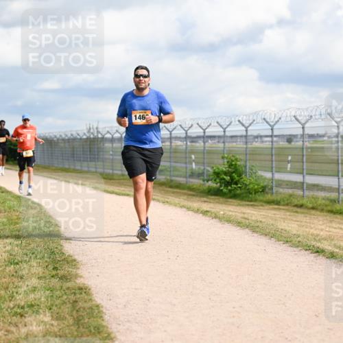 14.09.2025 - Airport Race Dr. Thomas Lammeyer http://msf.ph/oto/8884653 14.09.2025 12:39:38 Laufen 325, 146 meine-sportfotos.de