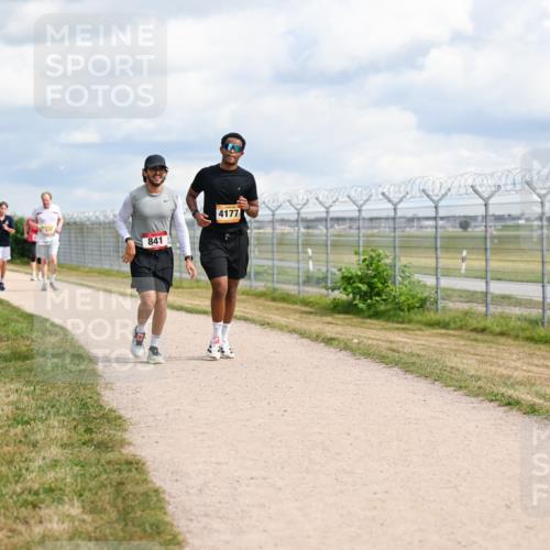 14.09.2025 - Airport Race Dr. Thomas Lammeyer http://msf.ph/oto/8884683 14.09.2025 12:39:48 Laufen 841, 4177 meine-sportfotos.de