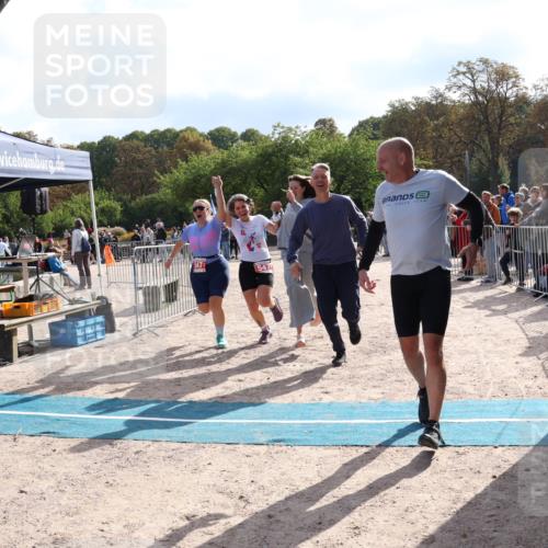 14.09.2025 - Stadtparktriathlon Strokosch-Dieckow http://msf.ph/oto/8884783 14.09.2025 10:54:58 Ziel 547, 550 meine-sportfotos.de