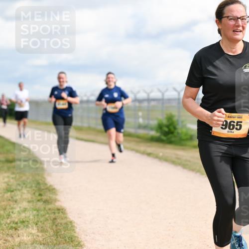 14.09.2025 - Airport Race Dr. Thomas Lammeyer http://msf.ph/oto/8884807 14.09.2025 12:40:01 Laufen 47, 965 meine-sportfotos.de